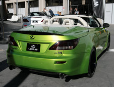 SEMA 2009: Menage a trois cu Lexus IS C