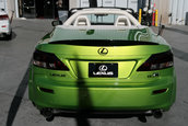 SEMA 2009: Menage a trois cu Lexus IS C