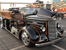 SEMA 2011: Mack 1944