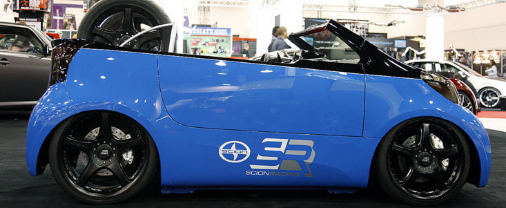 SEMA 2011: Scion iQ promoveaza tuningul extrem