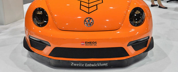 SEMA 2014: Ce-ai zice de un Beetle tunat de Rauh-Welt Begriff?