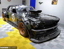 SEMA 2014: Muscle car-uri clasice, tehnologie moderna si sute de cai putere