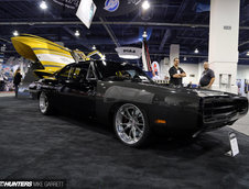 SEMA 2014: Muscle car-uri clasice, tehnologie moderna si sute de cai putere