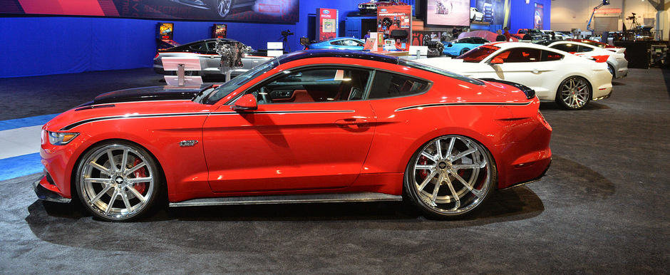 SEMA 2014: Noul Ford Mustang invadeaza cel mai mare salon de tuning al lumii SEMA 2014: Noul Ford Mustang invadeaza cel mai mare salon de tuning al lumii