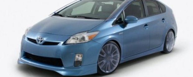 SEMA: Toyota Prius Aerius si Prius Aemulus