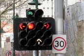 Semafoare ciudate adunate de prin lume