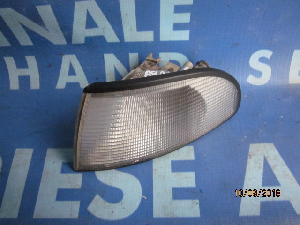 Semnal Audi A4