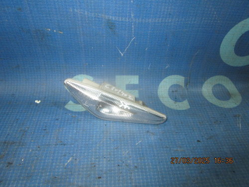 Semnal BMW E70 X5 2008;  7267977 (lucas)
