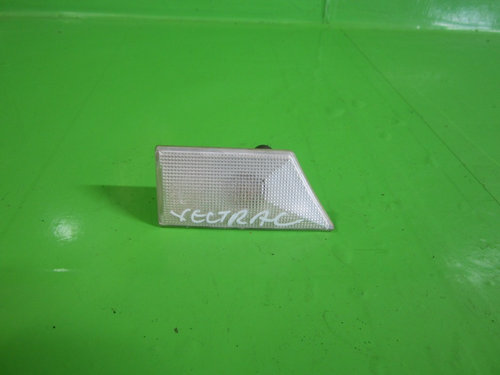SEMNALIZARE ARIPA OPEL VECTRA C FAB. 2002 – 2009 ⭐⭐⭐⭐⭐