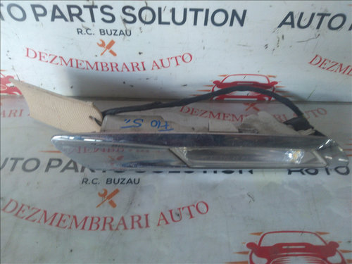Semnalizare aripa stanga fata BMW F 10