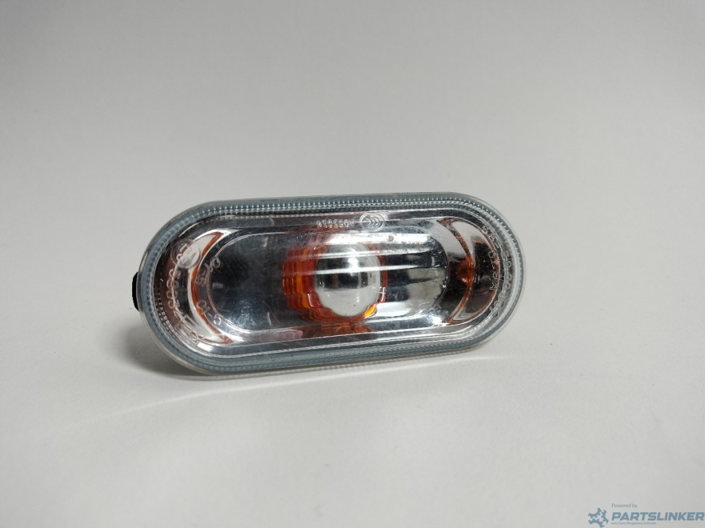 Semnalizare aripa VOLKSWAGEN AMAROK (2H_, S1B) [ 2010 - > ] BiTDI (CNEA, CSHA) 132KW|180HP 7E0 949 117 B OEM 7E0949117B