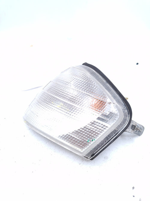 Semnalizare De Langa Far Mercedes-Benz C-Class (W202) 1993-2001 Stanga 03792353, 114401608