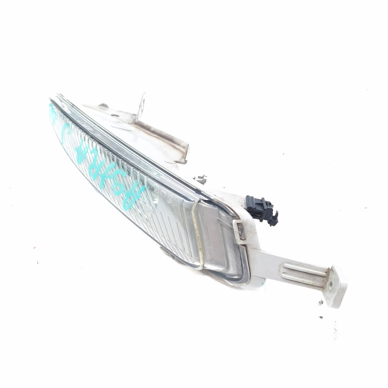 Semnalizare De Langa Far Opel ASTRA J 2009 - 2015 662588537R, 13367143R