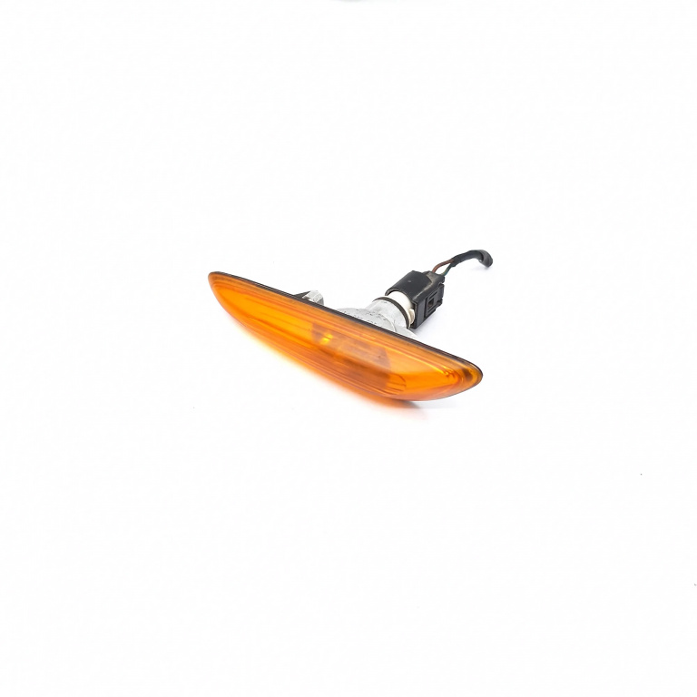 Semnalizare De Pe Aripa (Lucas) Stanga Bmw 3 (E46) 1998-2007 7165913