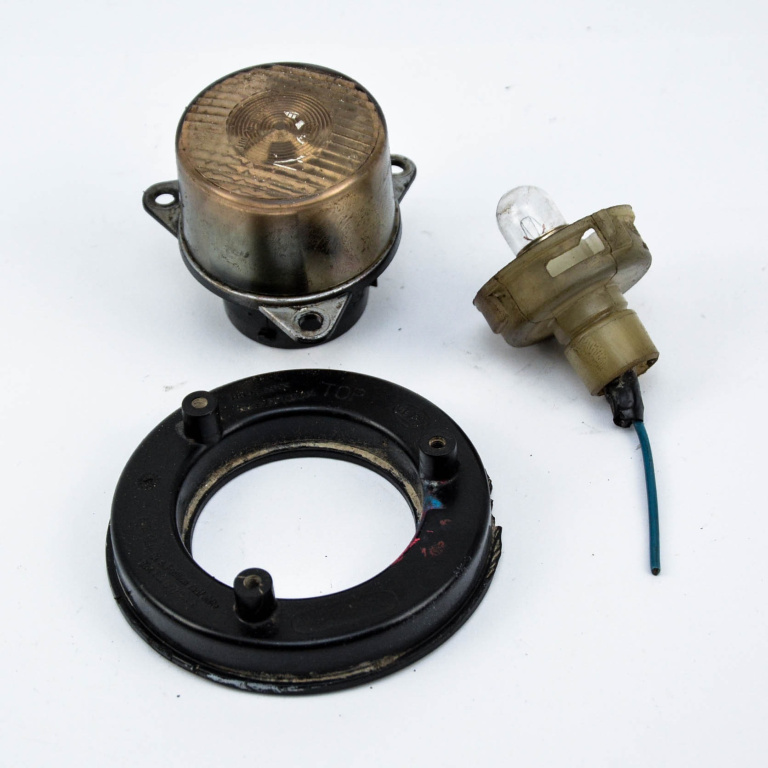 Semnalizare De Pe Aripa (Lucas) Stanga Mercedes-Benz Cibro 2005-2010 O 814 (670.373, 670.374) Om 904.908 Motorina 15212804, 156259, 156258, 152133