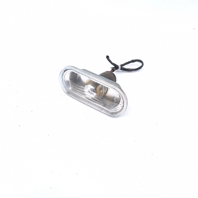 Semnalizare De Pe Aripa (Lucas) Stanga Vw Golf 4 1997-2004 1J0949117, 48435
