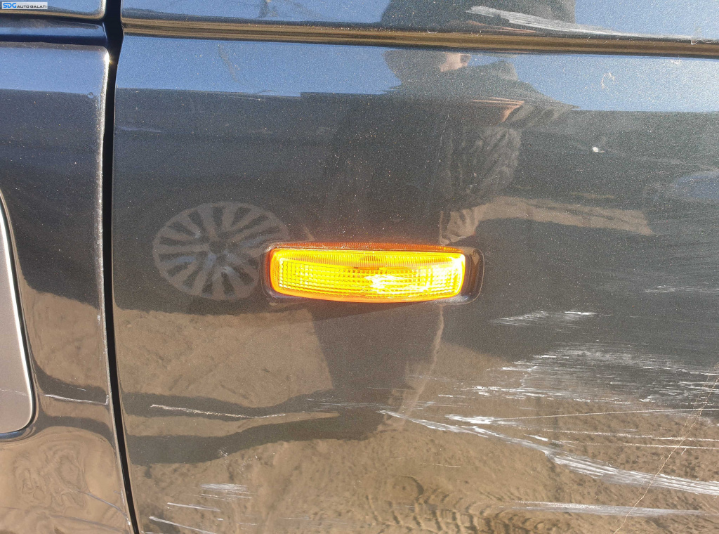 Semnalizare de pe Usa Portiera Stanga Fata Land Rover Range Rover Sport L320 2005 - 2009 [K4414]