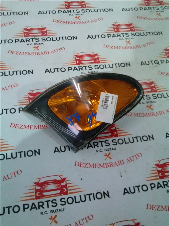 Semnalizare dreapta BMW E46