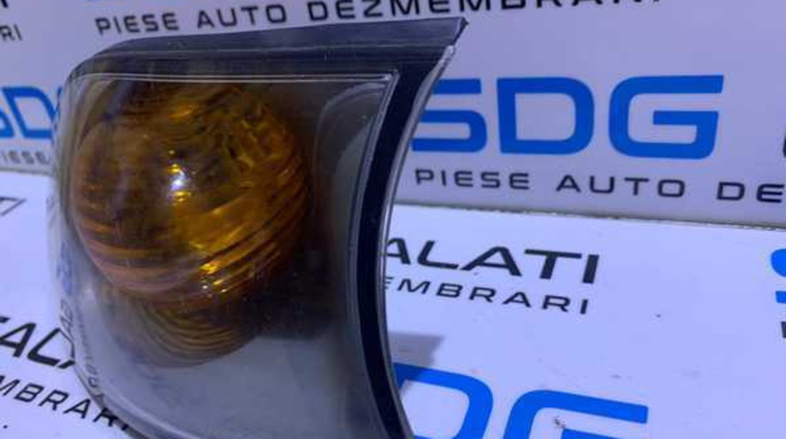 Semnalizare Dreapta BMW Seria 3 E46 1998 - 2006 Cod 6924950 0311330002