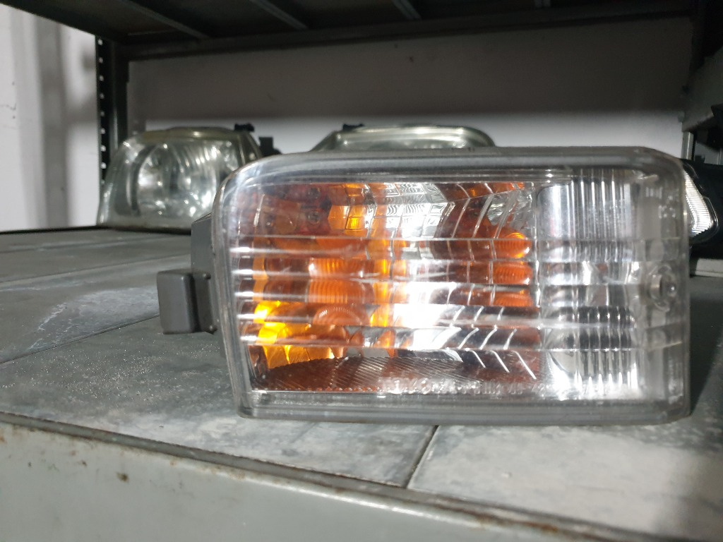 Semnalizare Dreapta Fata Toyota Rav 4 2000-2004