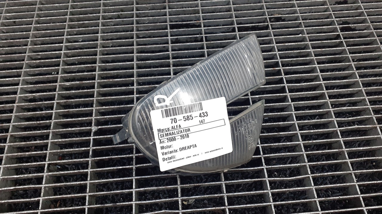 SEMNALIZATOR ALFA ROMEO 147 - - (2000 2004)