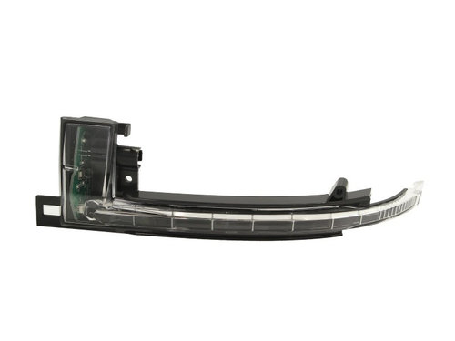 Semnalizator AUDI Q3 (8U) (2011 - 2016) TYC 302-0072-3 piesa NOUA
