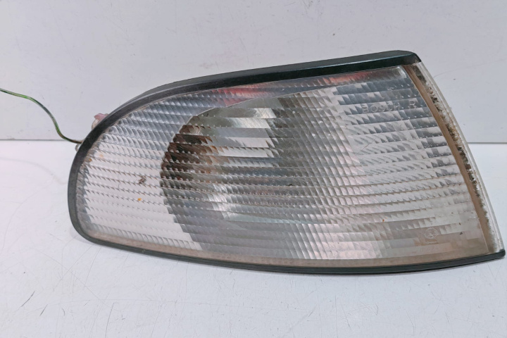 Semnalizator dreapta 1315106 Audi A4 B5 [1994 - 1999]