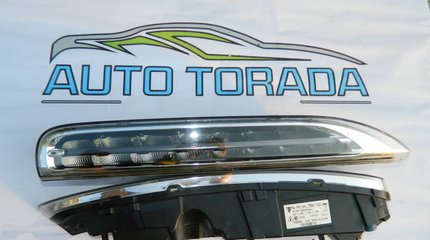 Semnalizator DRL LED dreapta Porsche Cayenne 958 model 2011-2014