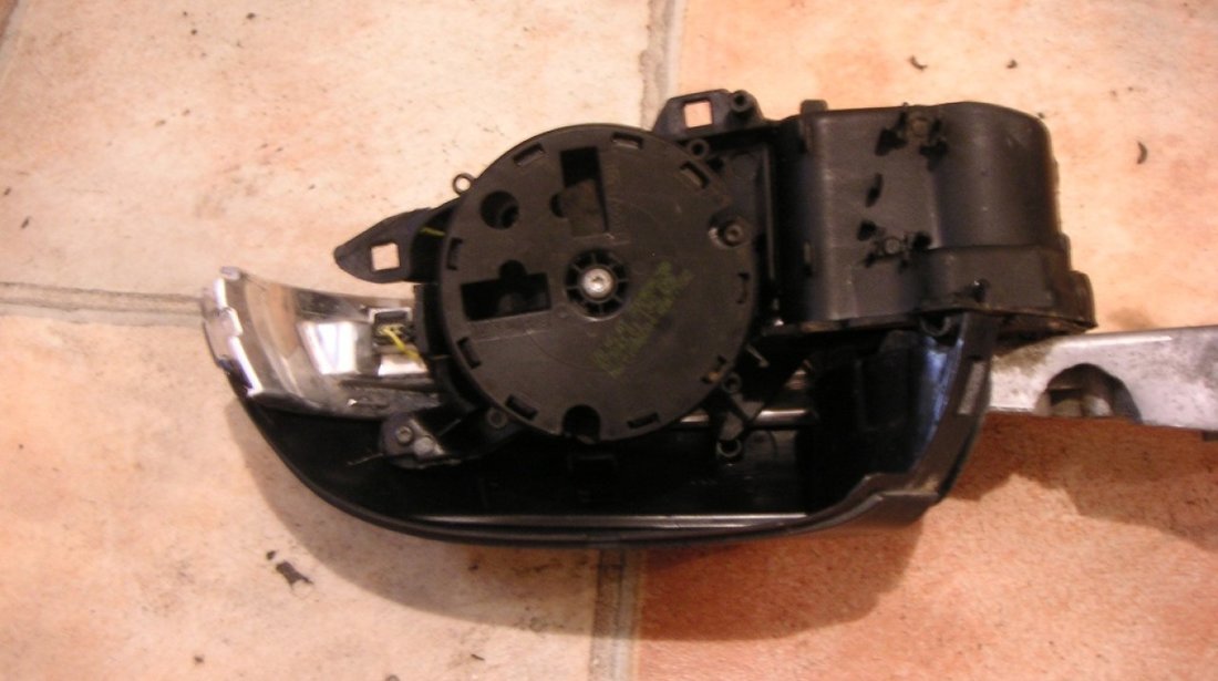 Semnalizator oglinda stanga VW Passat CC (2008-2012)