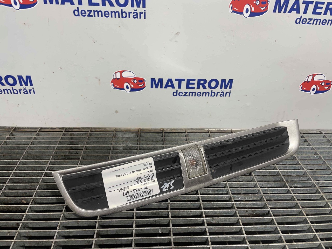 SEMNALIZATOR OPEL ANTARA ANTARA - - (2010 2015)