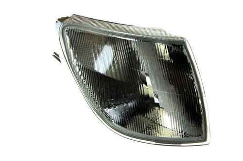 Semnalizator PEUGEOT 306 Break (7E, N3, N5) (1994 - 2002) TYC 18-3335-05-2 piesa NOUA