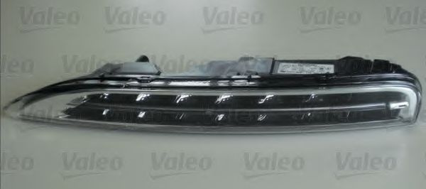 Semnalizator PORSCHE CAYENNE (92A) (2010 - 2016) VALEO 044562 piesa NOUA