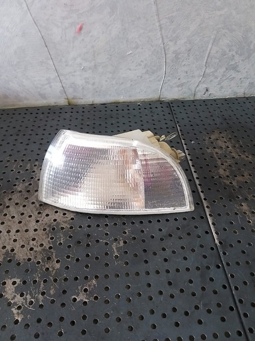 Semnalizator stanga fiat punto 176 183394b