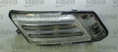 Semnalizator Valeo Volvo 043897
