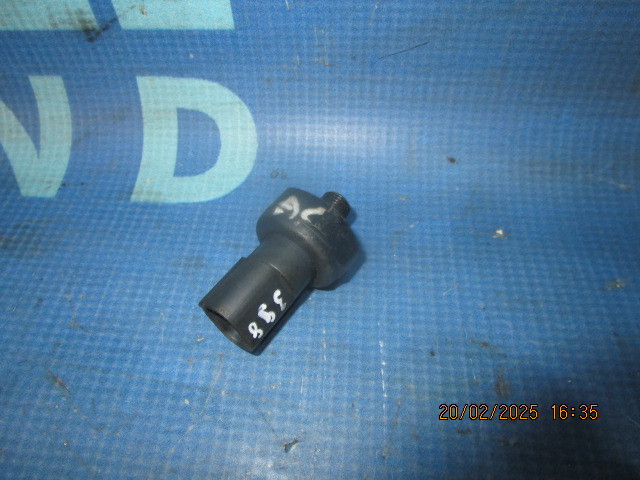 Senzor A.C BMW F10 520d 2.0d N47D20C 2011