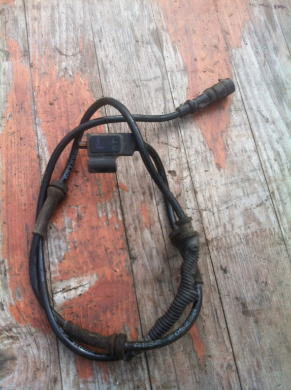 Senzor abs stanga fata Jeep Grand Cherokee WJ [1999 - 2004] SUV 4.0 AT (190 hp)