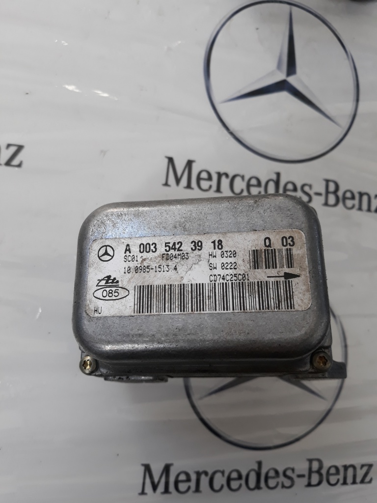 Senzor acceleratie Mercedes cod A0035423918
