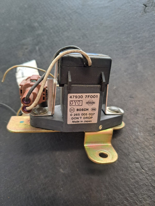 Senzor acceleratie Nissan Terrano 2 2,7 TDI - COD 0265005037 47930-7F001