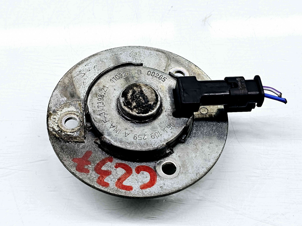 Senzor acceleratie Skoda Superb II Combi (3T5) [Fabr 2009-2015] 06J109259A
