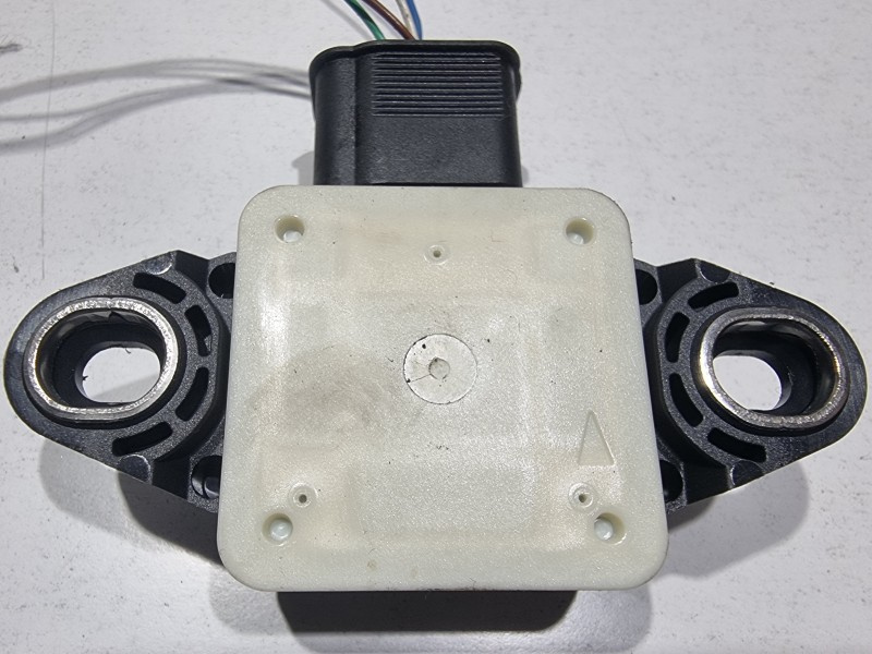 Senzor acceleratie Toyota Avensis (2009-2012) [T27] 89183-0F010