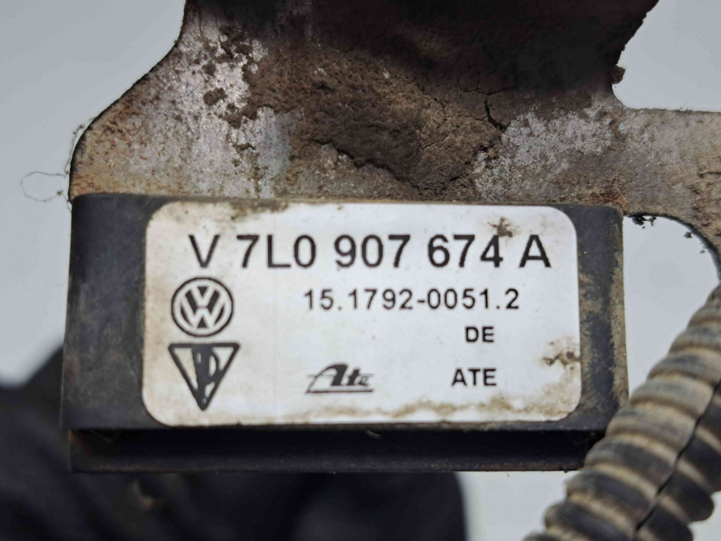 Senzor acceleratie Volkswagen Touareg (7LA, 7L6) [Fabr 2003-2010] 7L0907674A