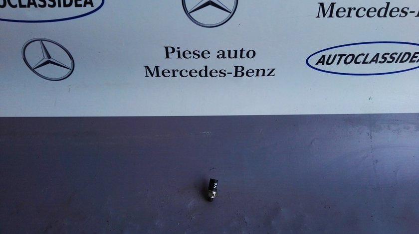 Senzor admisie Mercedes ML W164 A0061536028