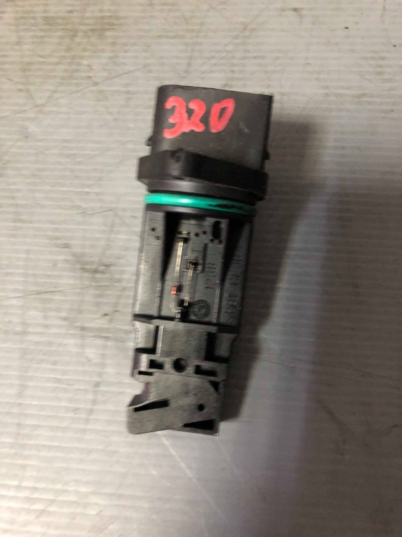 Senzor aer bmw seria 3 e46 320d f00c2g2062