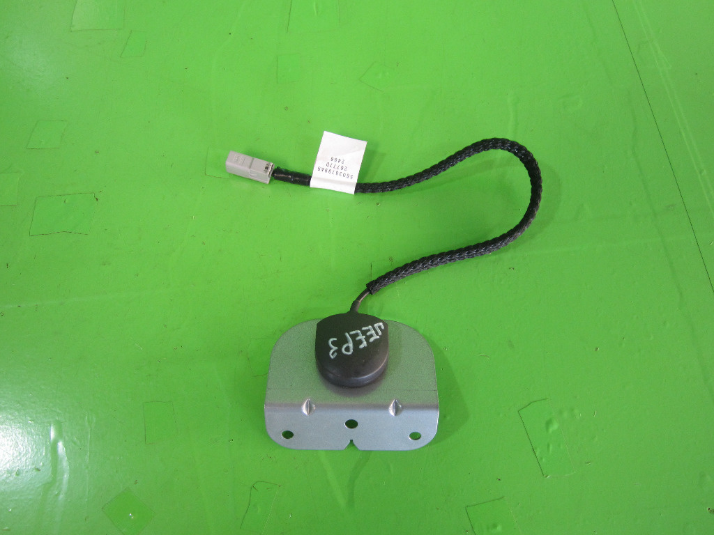SENZOR ANTENA GPS JEEP GRAND CHEROKEE 3 4x4 FAB. 2006 - 2011 ⭐⭐⭐⭐⭐
