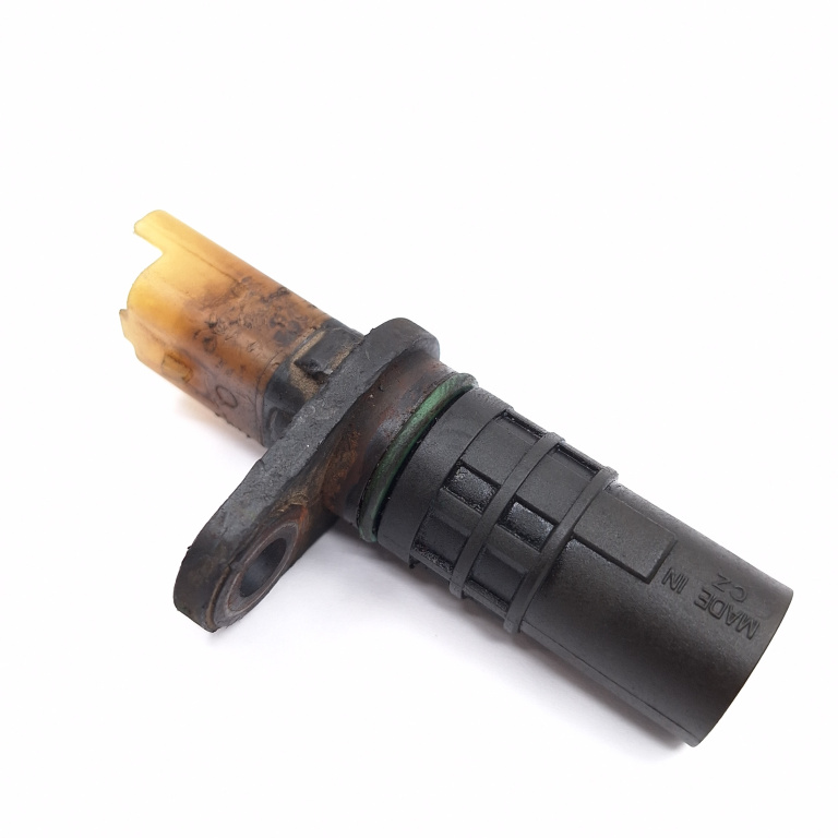 Senzor Arbore Cotit Renault Latitude (L70) 2010 > 2.0 Dci 150 (L70H) M9R 824 Motorina 8200668500, 8200 668 500