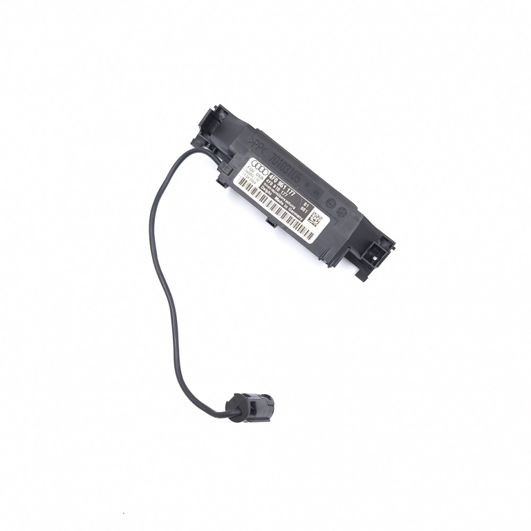 Senzor Audi A6 (4F, C6) 2004-2011 3.0 Tdi Quattro Bmk Motorina 4F0951177, 4F0910177, 70103105, 04008430 Delphi