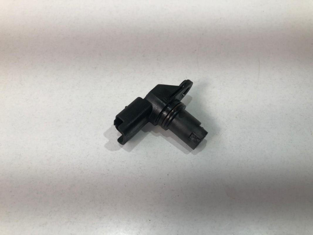 Senzor ax cu came 2.0 dci 8200567414 Opel Vivaro A [facelift] [2006 - 2014]