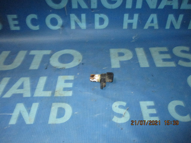 Senzor ax cu came Hyundai Coupe 1.6i 16v;  3935022600