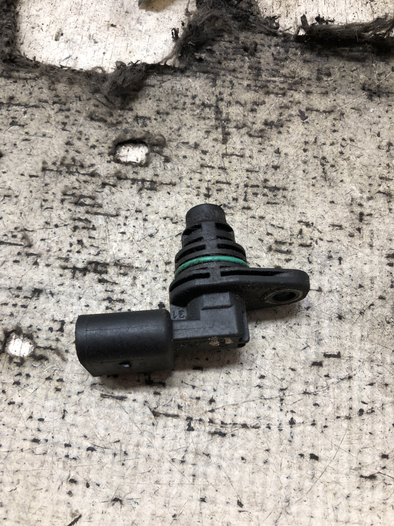 Senzor ax cu came Volkswagen Polo 2020, 030907601E