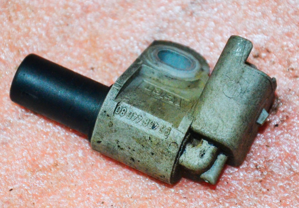 SENZOR AXE CAME CHIULOASA 1.6 TDCI MAZDA 3 FORD FOCUS 2 PEUGEOT